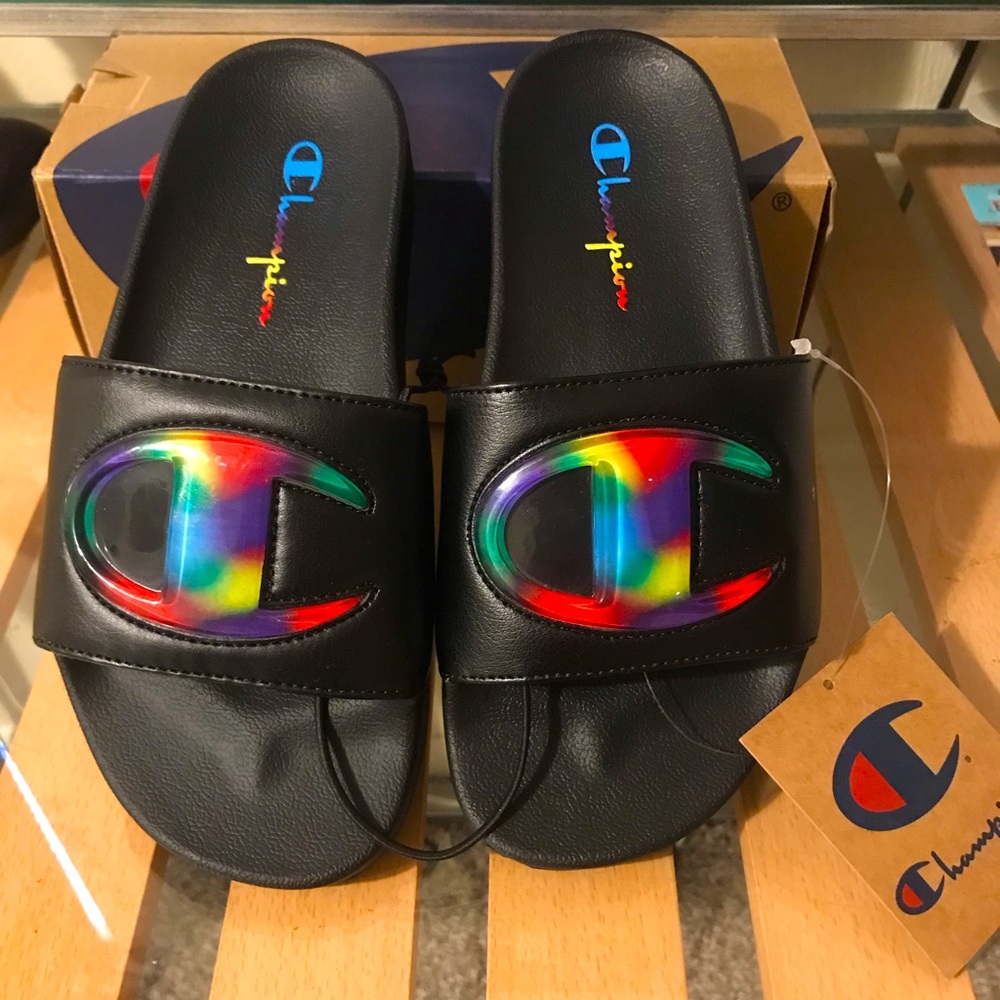 NWT Champion shellie Rainbow/Black Sandals Slides Women Size 7